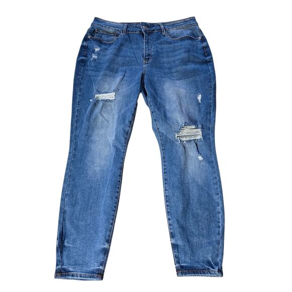 Judy Blue Multicolor Embroidery Pocket High Waist Skinny Jeans, Size 18W - Picture 1 of 9